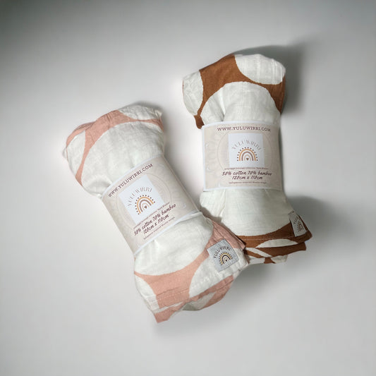 Gaayinggal bulanggl (baby blankets) Collection.